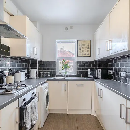 351b Fishponds Road Bristol