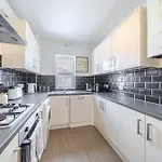 351b Fishponds Road *