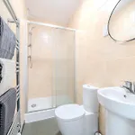 351b Fishponds Road Apartment *