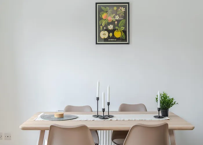 351b Fishponds Road 아파트 *